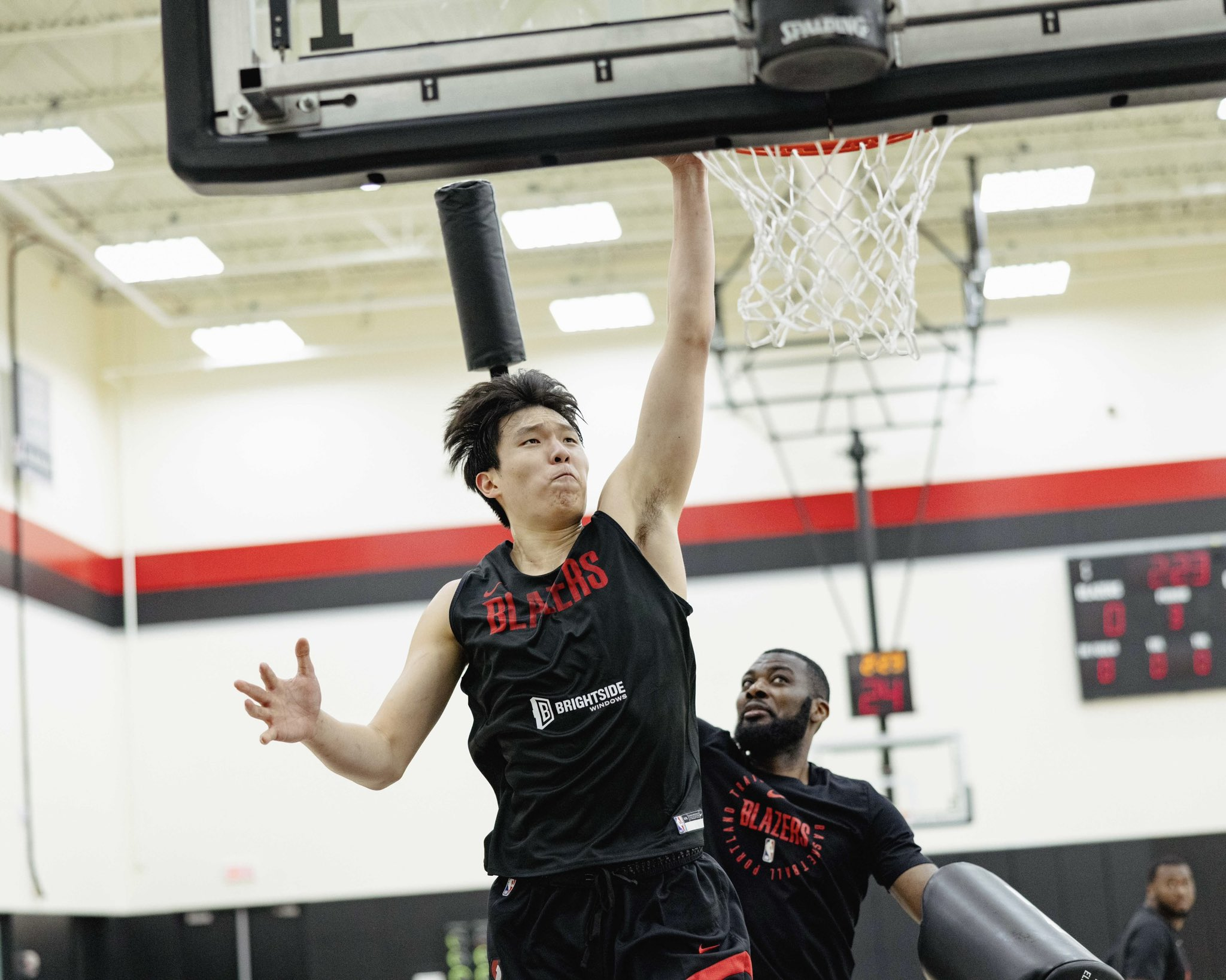 关于意大利杯今晨再迎强敌,波特兰开拓者篮板制胜,主帅态度:压力陡增,临场指挥获称赞的信息 关于意大利杯今晨再迎强敌,波特兰开拓者篮板制胜,主帅态度:压力陡增,临场指挥获称赞的信息